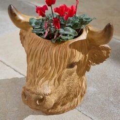Highland Cow Head Plant Pot 3 Highland Cow Head Plant Pot -Tower Garden Outlet Store 30866973 alt01