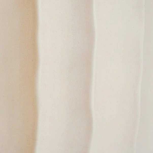 Kew Organic Ripple Bone Plant Pot 4 Kew Organic Ripple Bone Plant Pot - Image 4